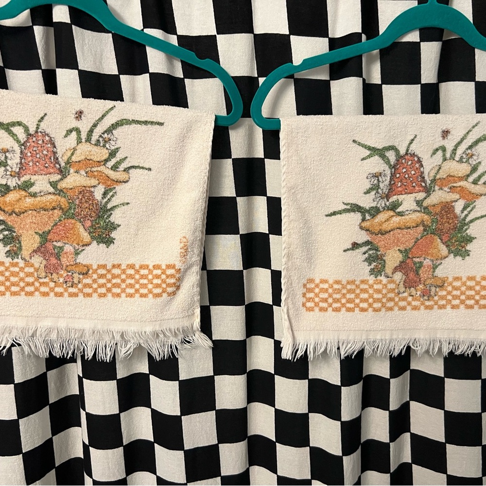 Vintage Mushroom Cannon hand Towels